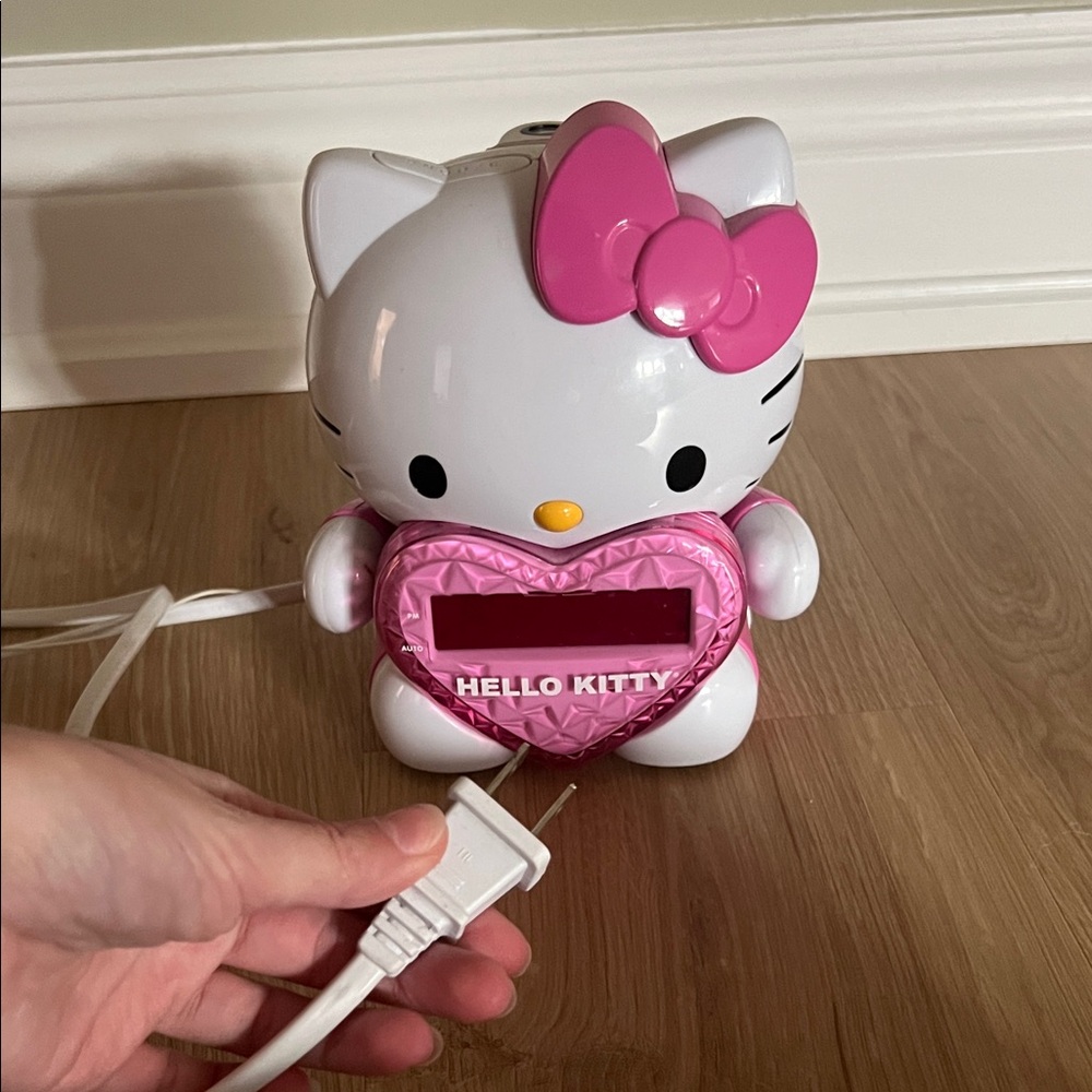 Hello Kitty Pink and White Alarm clock
